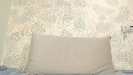 WeGiveJoy webcam model stream image