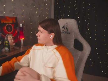 cutesoneckaaa webcam model stream image