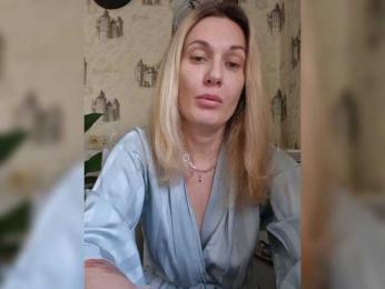 kykyshe4ka webcam bongacams model stream image