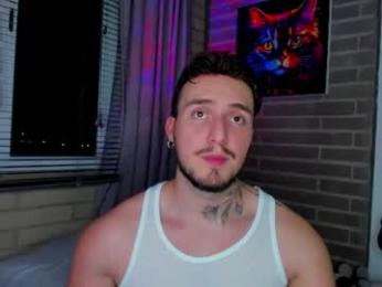 liam_oficial webcam model stream image
