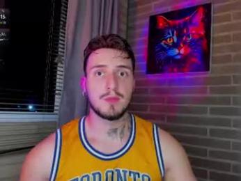 liam_oficial webcam model stream image