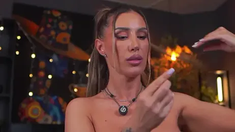 Evelyn_Evyyy webcam model stream image