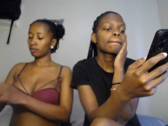 MysticCharm webcam bongacams model stream image