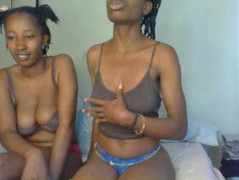 MysticCharm webcam bongacams model stream image