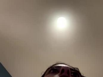 notsoguiltypleasure webcam model stream image