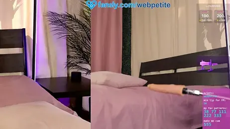 webpetite webcam model stream image
