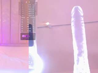 helen-camila webcam camsoda model stream image