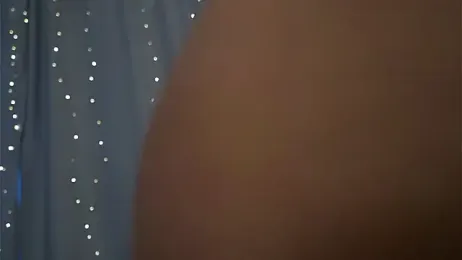 EleneButton webcam model stream image