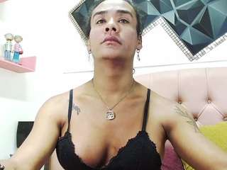 andrea-safeira webcam camsoda model stream image