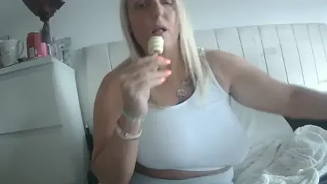 theblondecocklover webcam stripchat model stream image