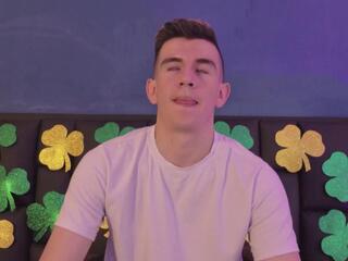 Mikael Slow webcam model stream image