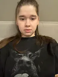 HornyGirlH webcam stripchat model stream image