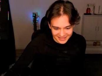 tom_er0s webcam model stream image