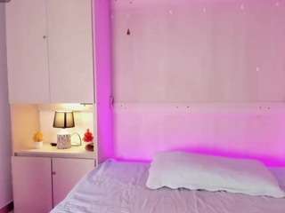 keylaross webcam model stream image