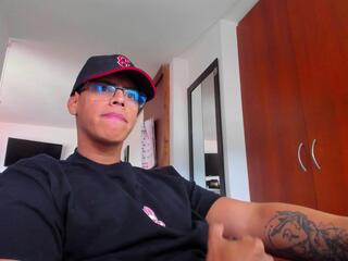 Johnny Walls webcam model stream image