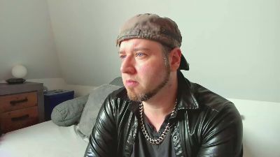 RLPlover webcam model stream image