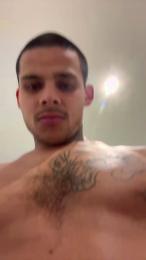 Boyhernan webcam model stream image