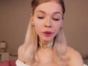 blondy_fina webcam chaturbate model stream image