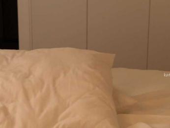 Kathariine webcam model stream image
