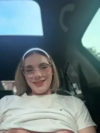 NicoleCut webcam model stream image