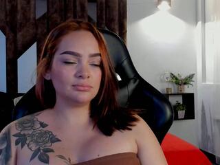 Valentine White webcam flirt4free model stream image