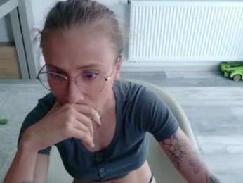 deidi_sweet webcam model stream image