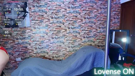 aaron_antonella_mds webcam stripchat model stream image