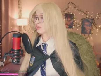 koshkasenpai webcam model stream image