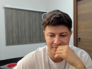 Liam Johnsoon webcam flirt4free model stream image