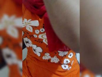 Tapur- webcam bongacams model stream image