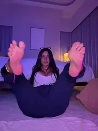 olivializ webcam model stream image