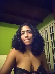 savanahottie webcam model stream image