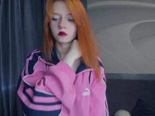 Giovanna Ketterl webcam model stream image