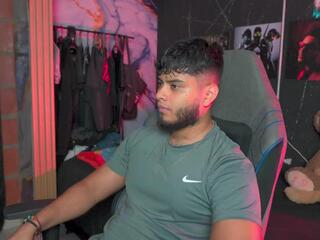 Tyler Price webcam model stream image