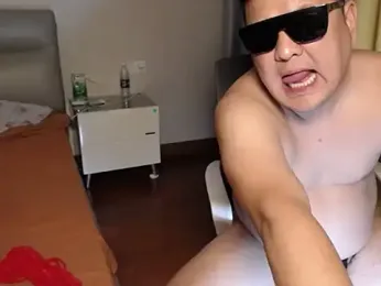 zhang1118 webcam model stream image