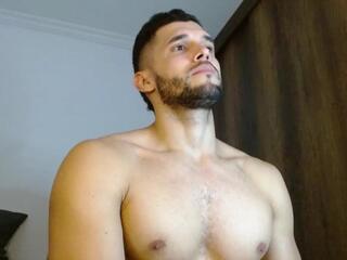 Tom Wills webcam model stream image