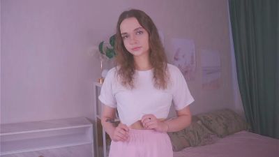 LatashaNewball webcam model stream image