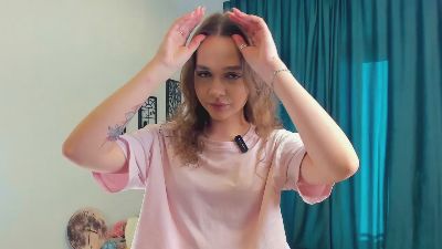 LatashaNewball webcam model stream image