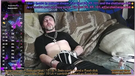 SwatRocShy webcam model stream image