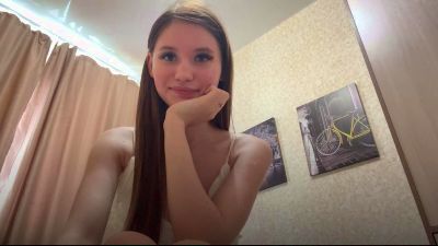 SamEley webcam model stream image