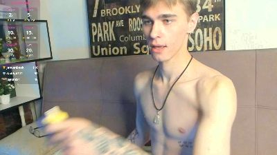 VelvetGlitch webcam model stream image