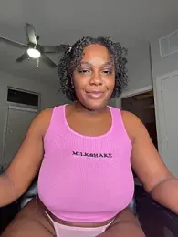 TilaTotti webcam model stream image