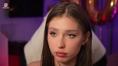 Cleose webcam model stream image