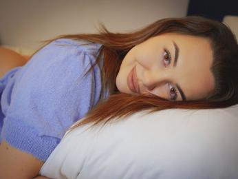 LolaSwanson webcam model stream image