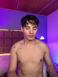 AlejooTwink webcam model stream image