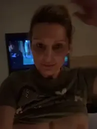 BaddieBossXX2 webcam model stream image