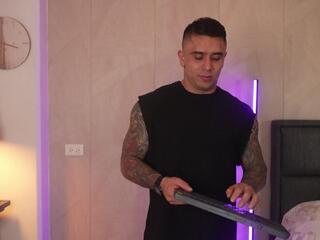 Andy Damon webcam model stream image