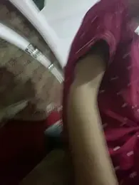 Priyanka011 webcam model stream image