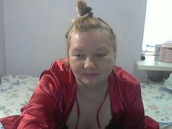 LucyAlexis webcam model stream image