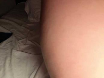 ilona4u webcam bongacams model stream image